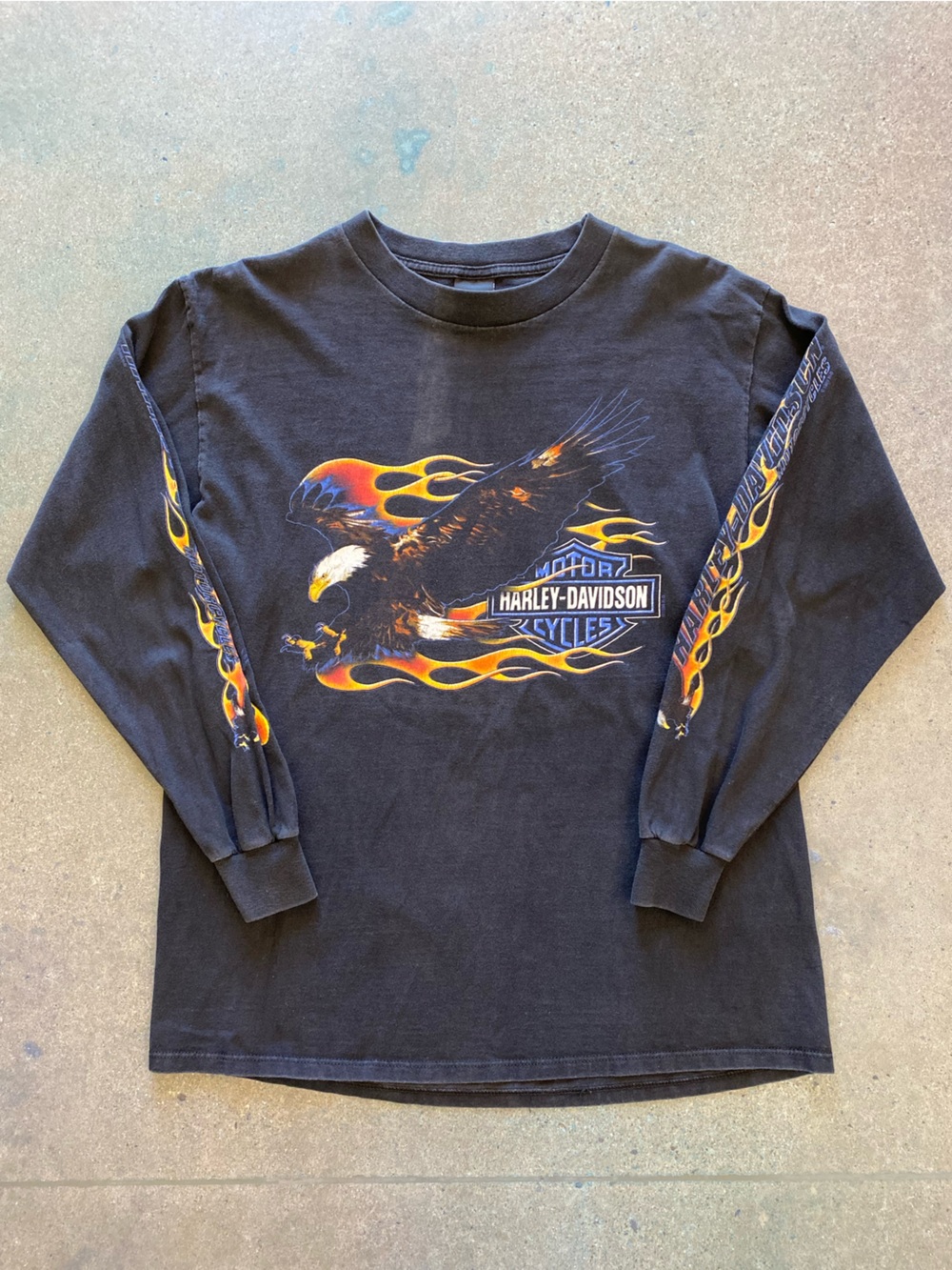 Vintage 1999 Harley Davidson Biker Motorcycle Eagle Flame Graphic Tee